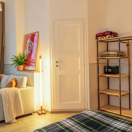 Palazzo Bevilacqua 3* Napoli